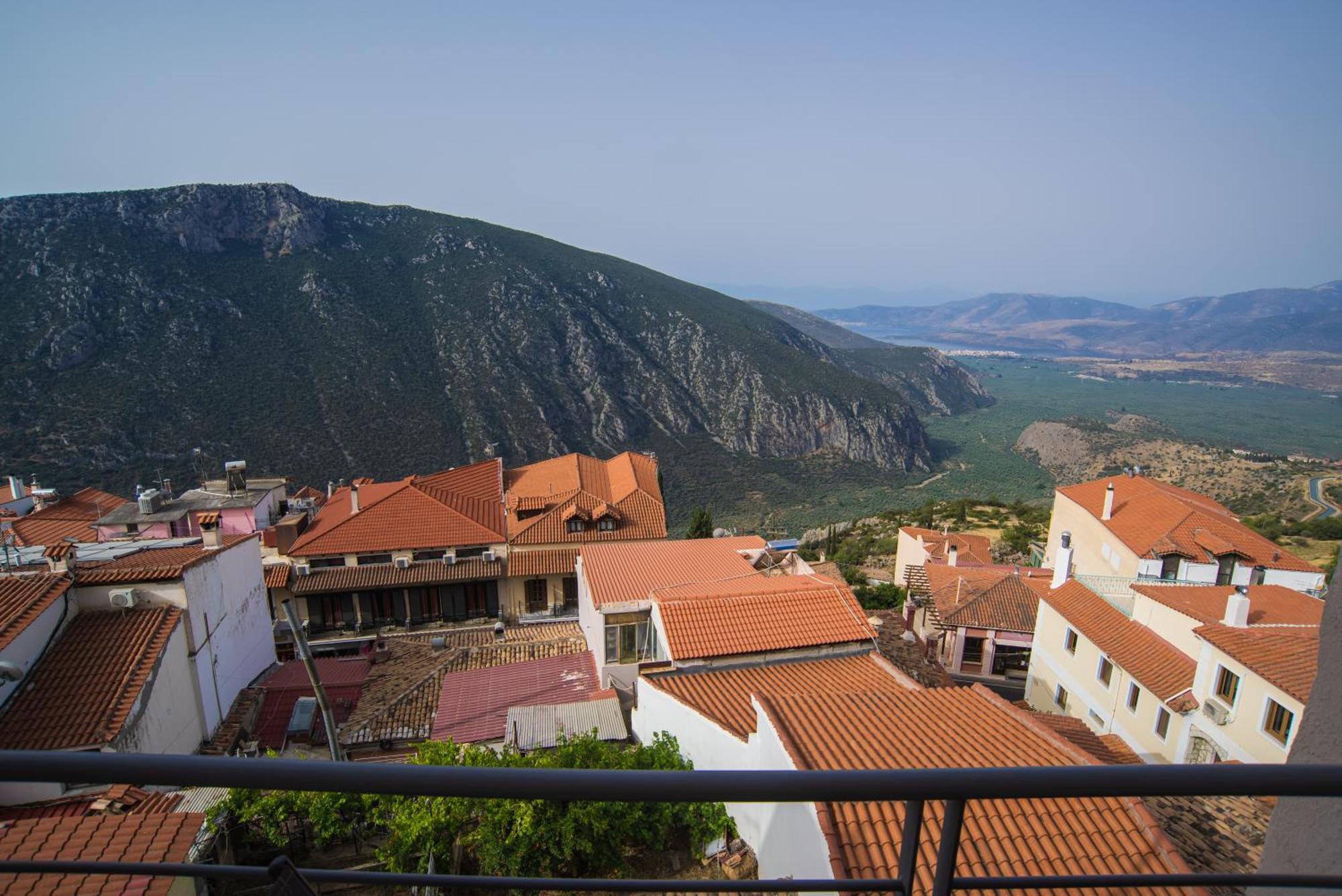 דלפי Tholos Hotel מראה חיצוני תמונה