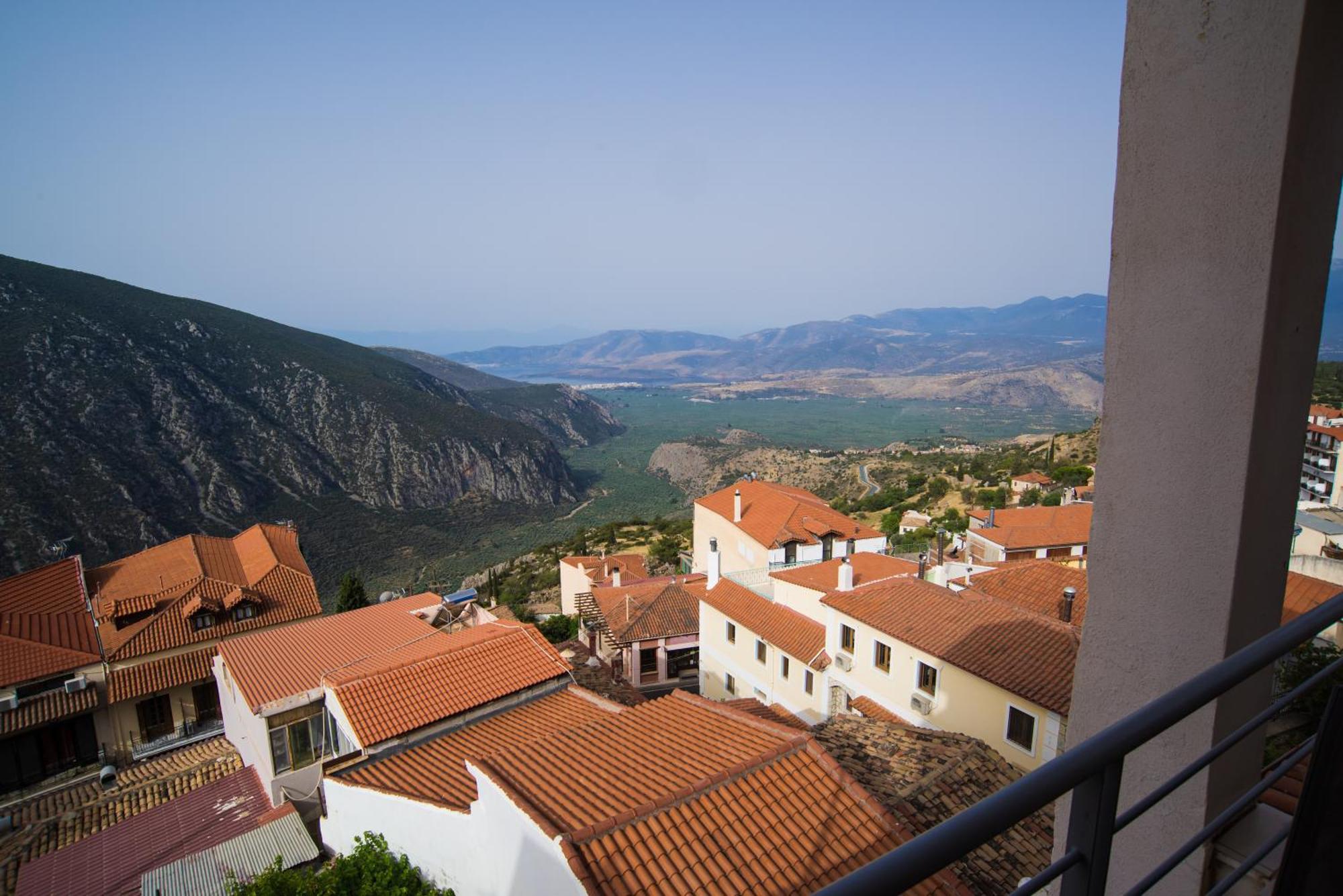 דלפי Tholos Hotel מראה חיצוני תמונה